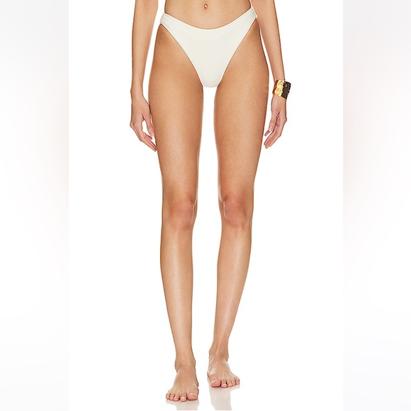 Tularosa | TAMRYN High-leg Bikini Bottom - Ivory - Picture 2 of 7